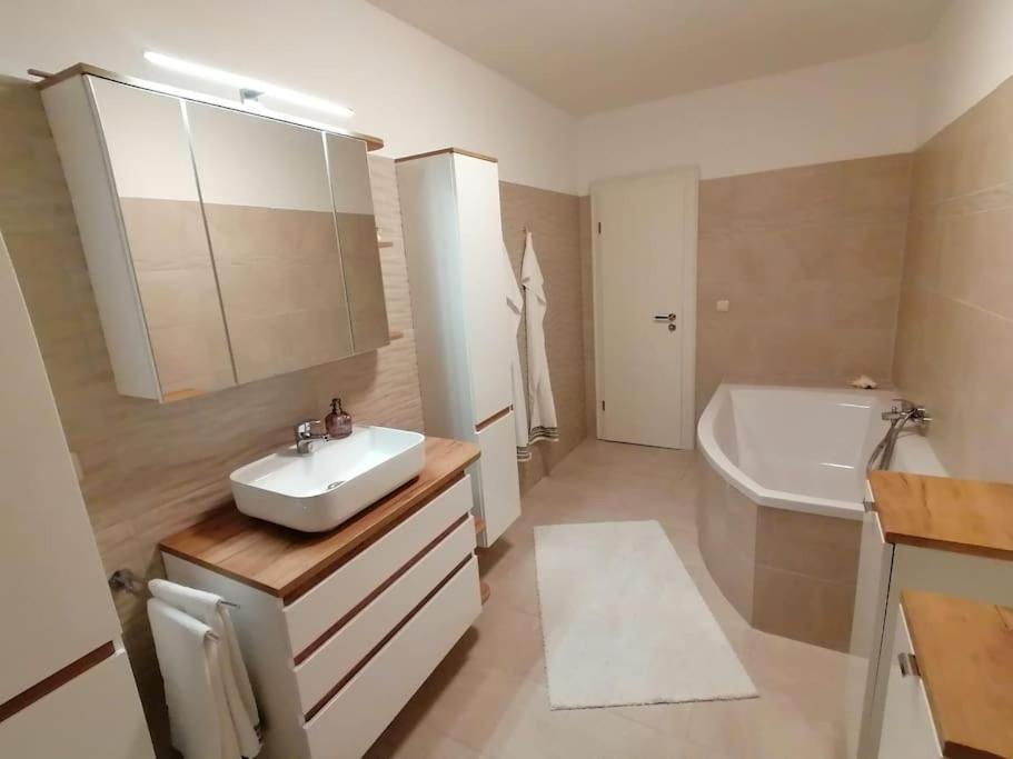 Gemuetliche Ferienwohnung In Neu Kaliss Extérieur photo